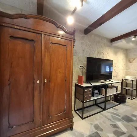 Σπίτι διακοπών Mala Kuca Od Pokraj Mora 4 Osobe Murter