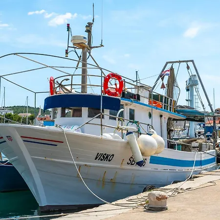 Hébergement de vacances Mala Kuca Od Pokraj Mora 4 Osobe Murter